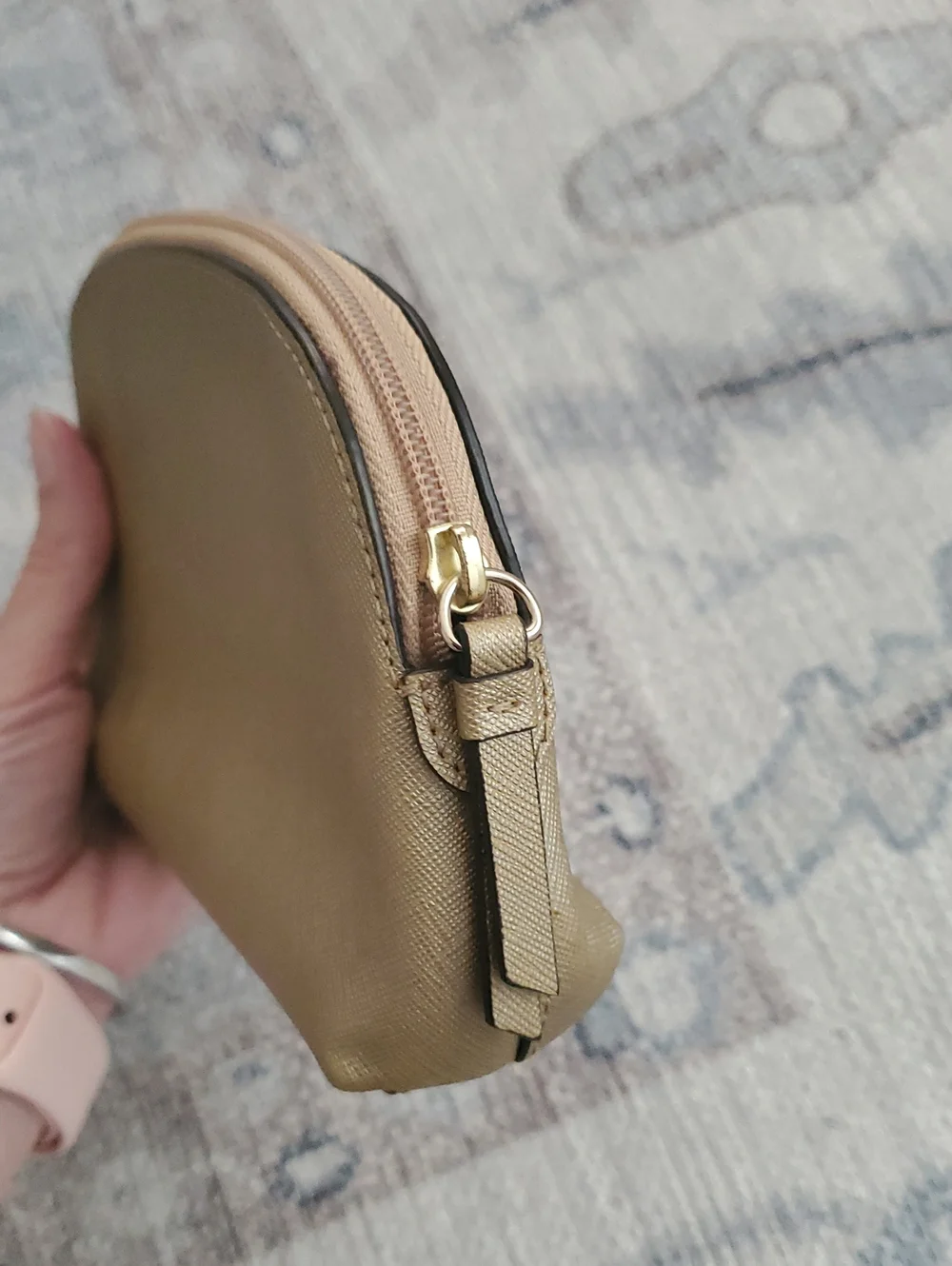 NWOT Coach Gold Metallic Bow Cosmetic Zip Accessory Case Bag